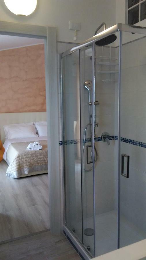 Viola Di Mare Rooms And Parking Termoli Dış mekan fotoğraf